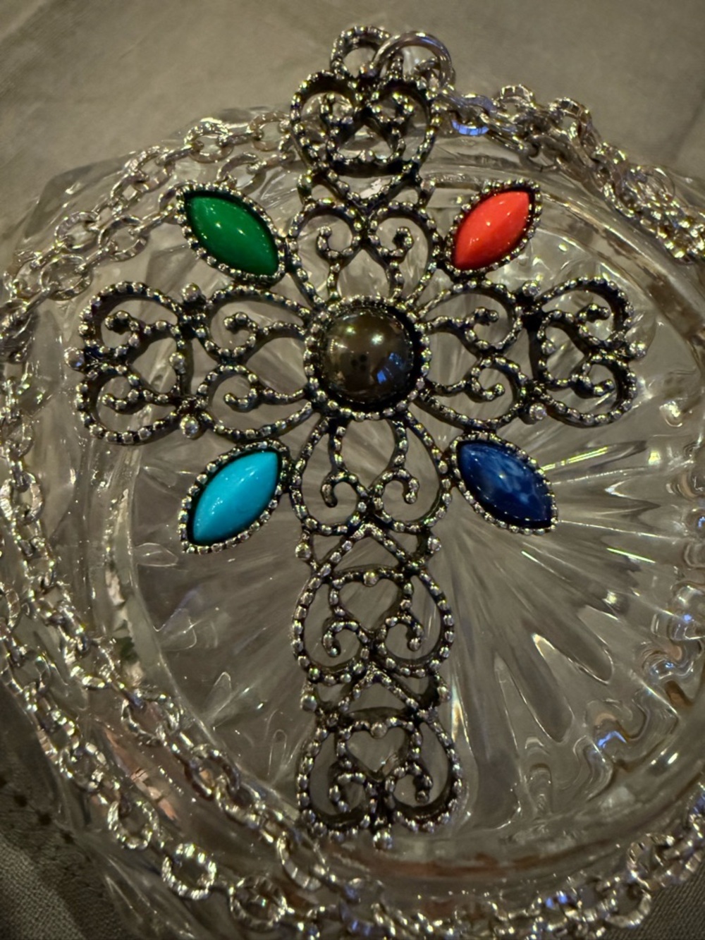 Vintage Avon Cross Necklace Multicolor Stone  Pendant Silver Tone - Picture 6 of 6